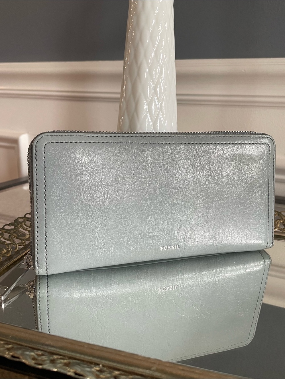 Fossil Leather Continental Wallet